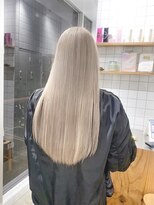 ミラ 新宿(MILA)&nbsp;ホワイトカラー/ハイトーンカラー/レイヤー/髪質改善/縮毛矯