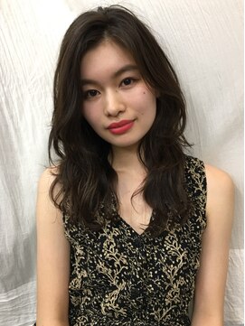 マグノリア オモテサンドウ(MAGNOLiA Omotesando) 大人のルーズウェーブ・・・担当KAYO