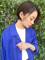 ミィ 表参道(mee.)&nbsp;【mee.】ハセガワヒトシ　揺れる アッシュ柔らかなショート