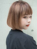 ルティア 池袋(Lutia)&nbsp;パッツン前下がりあごラインボブ