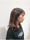 バレイヤージュ風のグラデーションカラー
