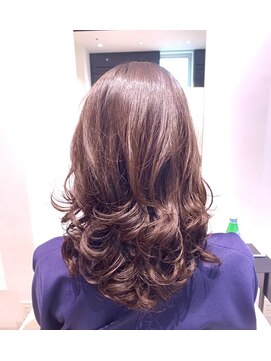 ステア ケース(stair case) 品のある大人デジタルパーマ