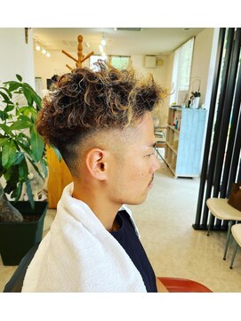 カットハウス(NARU) フェード×パーマ