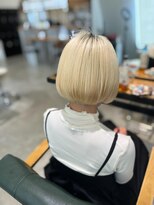 ソーホーヘアーアンドボタニカル 大橋店(SOHO hair & botanical) ショートボブ/10代/20代/30代/ホワイトシルバー
