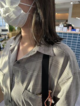 オーシャン(Ocean) ［Ocean Hair&Life 水田成美］バイカラー/シアーグレージュ☆