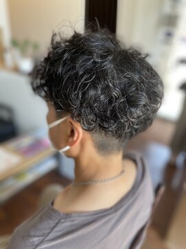 スタジオフェリース パーマ