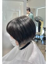 ブロッサム 保谷(Blossom)&nbsp;20代30代40代前下がりストレート小顔補正立体カット