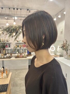 イーズヒュウ(ease HUE.) ショート〔上尾/北上尾/桶川〕