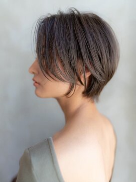 イオ 本厚木(io) ショートヘア似合わせカットグレージュカラーイメチェン小顔