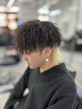 ラヴィズム 名駅店(LUVISM) 名古屋/メンズカット/メンズパーマ/眉毛/ツイスパ