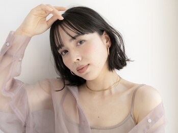 マカロン いわきラトブ店(MACARON)の写真/毛流れを意識したカットで、首元が綺麗な女性へ。まとまりのある大人ショートが得意です。[いわき/学割U24]