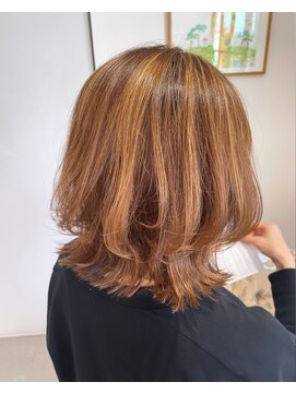ヘアーアンドメイク ヒューラ 立川店(HAIR&MAKE hurra) ミディアムレイヤー