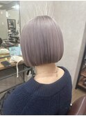 ホワイトベージュ【切りっぱなし/宇都宮/ブリーチ/白髪ぼかし】