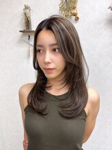 リングバイモアムー(Ring by Moremuu) イッシー　プレミアムレイヤーカット