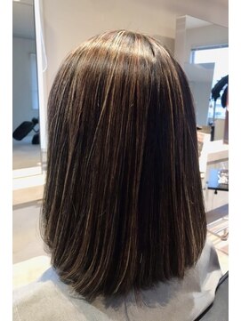 ルーチェ エ マジーア(luce e Magia.) 地毛ハイライト白髪ぼかし白髪活かしロングハイライト40代50代