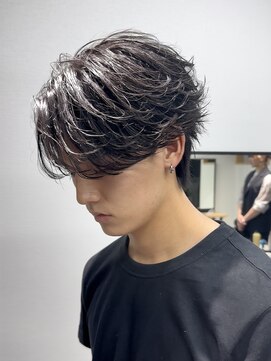 エデアンルクラ 下通(EDEAN Leclat) 熊本フェザーパーマ フェザーショート センターパート MEN'SHAIR