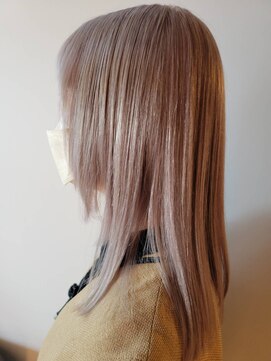 ブロック ジャポン(bloc japon) 秋冬に映えるやわらかな透明感/ハイトーン/ヘーゼルグレージュ