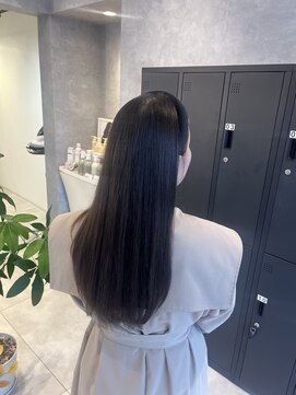 ホワイト(WHITE) トリートメントカット