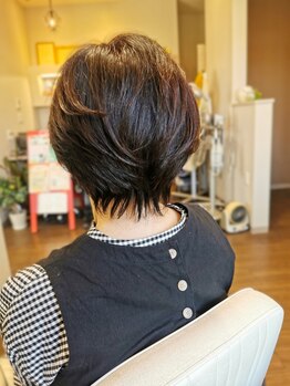 ドゥージングヘアースクラッチ(Dozing Hair Scratch)の写真/【上六名】染毛剤ハーブカラーとは、カラーと同時に頭皮・毛髪改善ができる商材です【髪質改善/白髪染め】