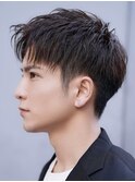 大分短めメンズショートカットツーブロック刈り上げアップバング
