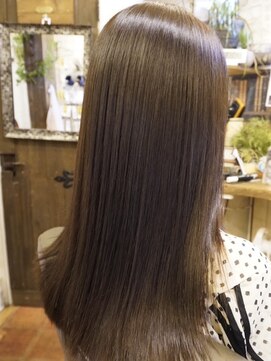 スキップ(SKiP) うるうるストレートで自然な艶色