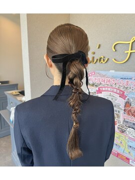 リアヘアー(Li'a hair) 編みおろしヘアセット