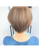 バッカ(BACCA)&nbsp;明るめショートボブ