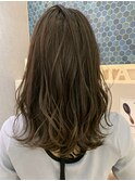 アッシュベージュ