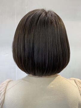 スタンス(stance) 髪質を選ばない万能ボブスタイル!