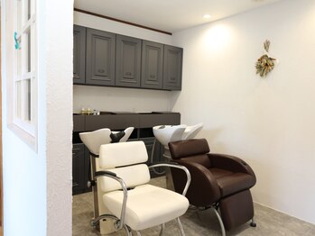 エミュー(EMU)の写真/髪質やダメージレベルに合わせて、あなたにピッタリのトリートメントをご提案☆髪のお悩みはお任せ下さい♪