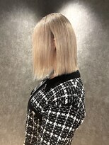 リベラル(LIBERAL)&nbsp;ホワイトベージュ