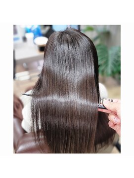 ブルーフィン シセロ(Blue Fin cicero) 日本のツヤ髪を取り戻す髪質改善/アッシュベージュ/ツヤ髪ロング