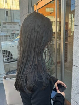 ニール 名古屋 伏見 丸の内(NEELU) 【Neeluscuro_take】暗くても透ける透明感オリーブカラー