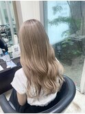 ミルクティーベージュ