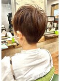 白髪ぼかし × 刈り上げショート☆