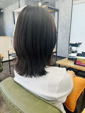 タイ(～tie.) くびれレイヤー