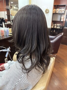 シャンプーボーイアネックス(SHAMPOO BOY Annex) アイロン巻きロングby ERINA