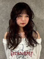 キャパ セントラル 天神 大名店(CAPA central)&nbsp;ナチュラルパーマ ナチュラルブラウン 顔周りカット ロング 20代