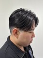 ハブ ヘアー(HUB hair) 爽やか、大人っぽい雰囲気まで幅広いセンターパートに対応します