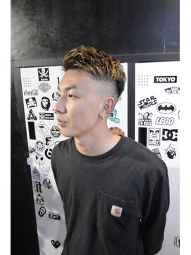 モウ(mow) #71 タイガーハイライト×スキンフェード