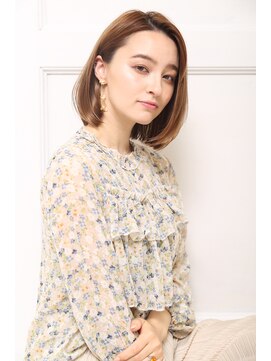 クラッチ ユニ(CLUTCH uni) くびれミディナチュラルワンカールボブb13