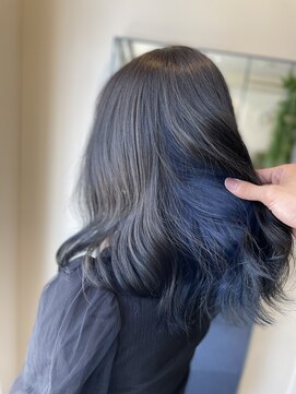 ダブル アンダーバー サロン(W_SALON) 【W_SALON 河原町】大人カジュアル/インナーカラー/ブルー