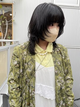 ツイギー 宮西店(TWiGGY) 黒髪のミディアムウルフ