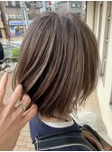 ゆるっと馴染んでフワッと明るくなる☆大人ハイライト