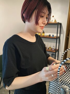 ハニーマスタード(HONEY MUSTARD) ニュアンスバング+ラインショート