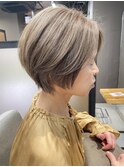 ナチュラルショートボブ