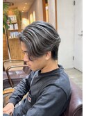 センターパート×バレイヤージュ