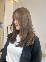 ウェイズトウキョウ 新宿店(Ways TOKYO)&nbsp;ダブルカラーでつくるやわらかベージュ