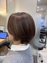 ウイバイファースト(u'i by first)&nbsp;襟足にかけてキュッと締まっているスタイル