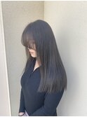 透明感たっぷり！暗めブルーアッシュ